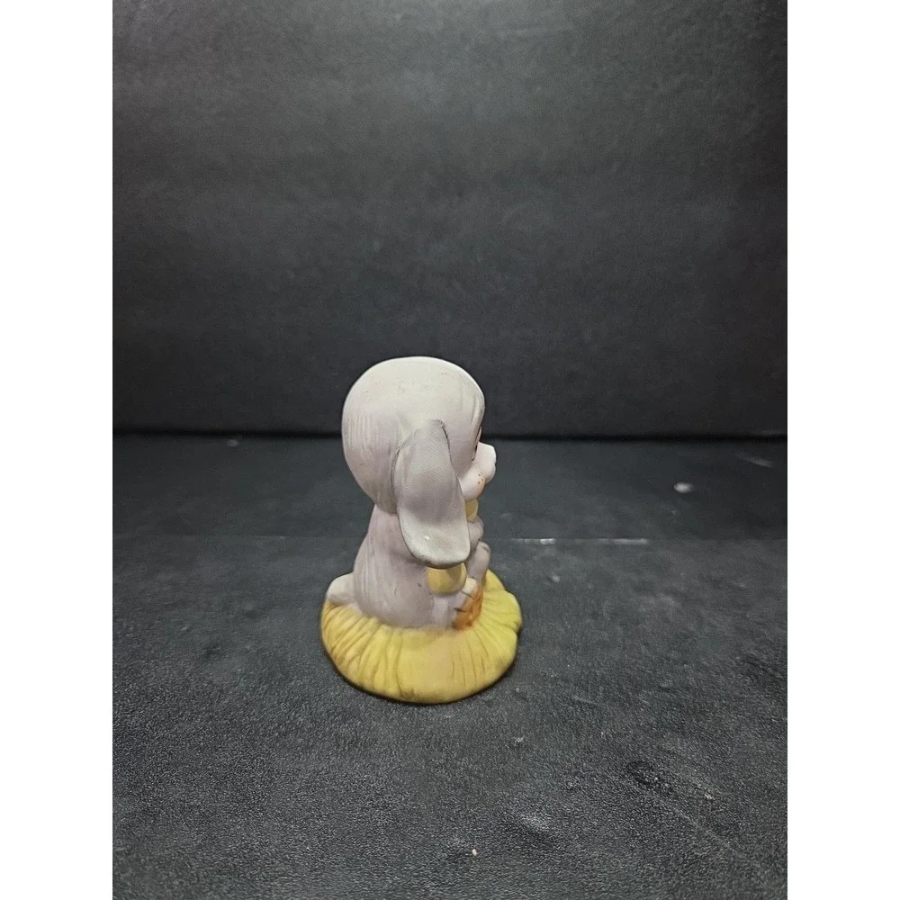 Puppy Porcelain Figurine 3.5